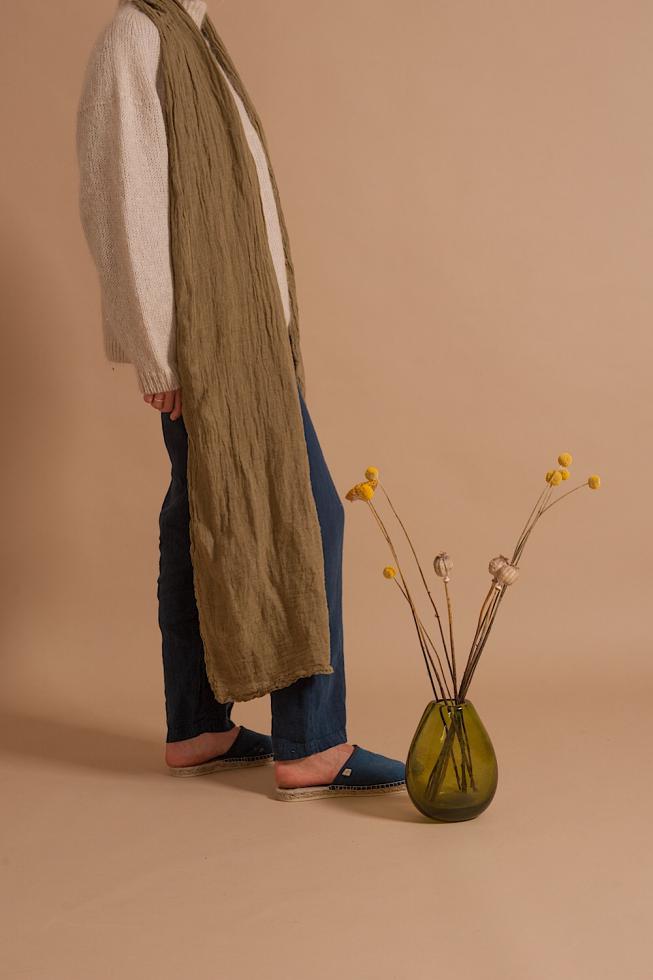 Couleur Chanvre pure hemp made in France carre long scarf in khaki olive green.