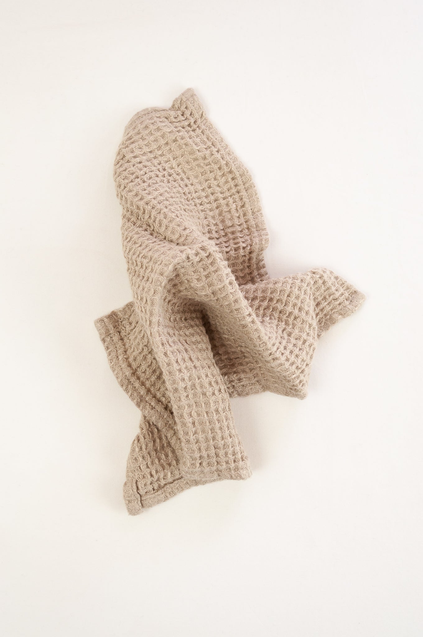 Waffle weave pure linen wash cloth face cloth. In natural colour.