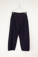Load image into Gallery viewer, Valia made in Australia stretch cotton Penny pant in ink deep navy.