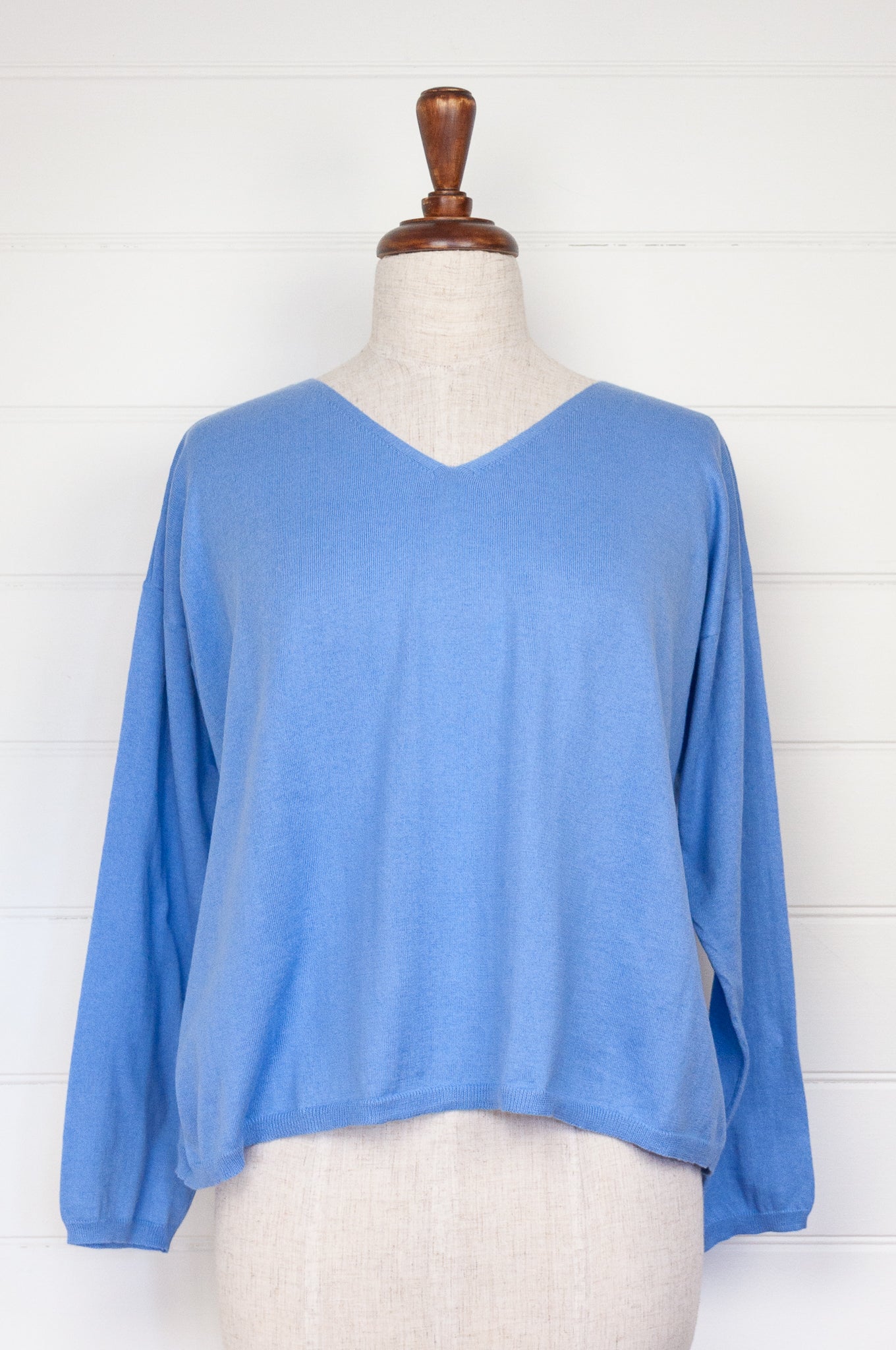 One size V-neck slouchy cashmere cotton summer sweater in sky blue.