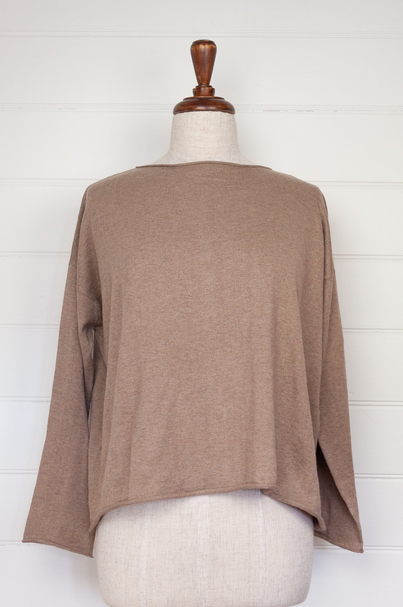 One size V-neck slouchy cashmere cotton summer reversible cardigan in soft nutmeg brown.