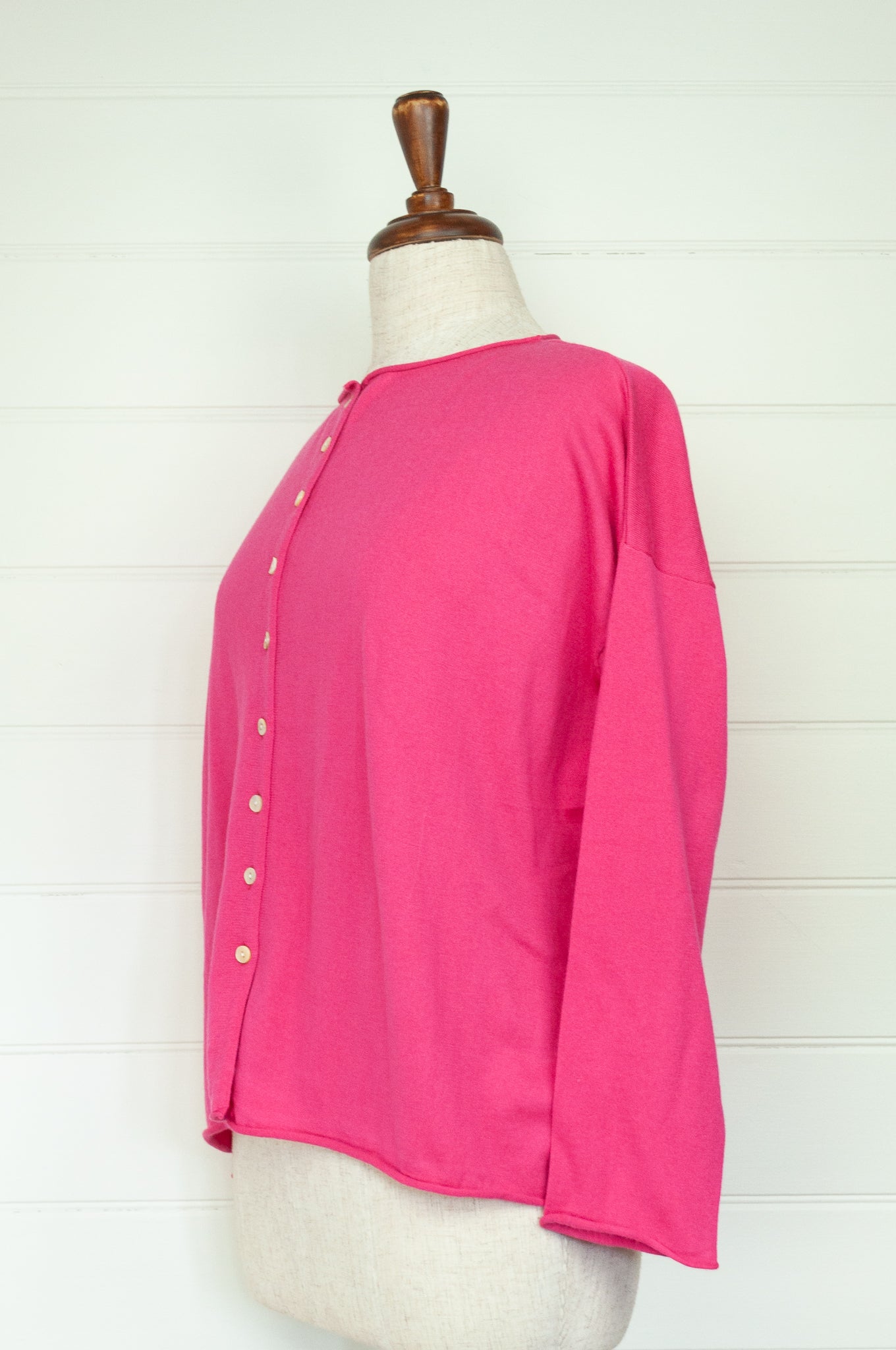 One size V-neck slouchy cashmere cotton summer reversible cardigan in bright rose pink.