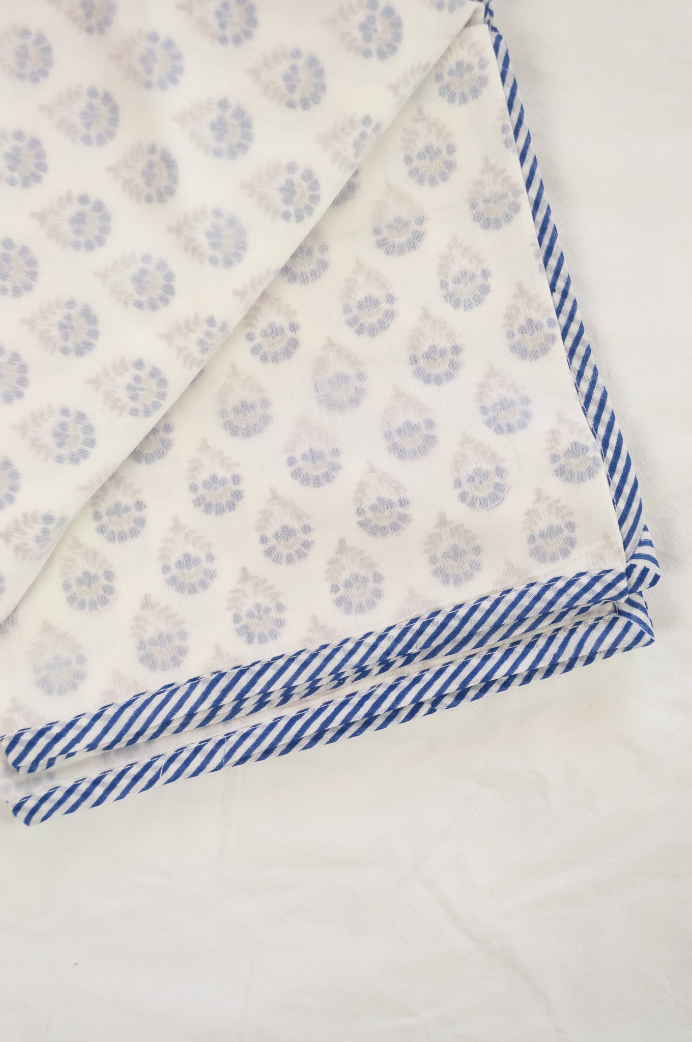 Baby Dohar - Blue teardrop (bassinet size)