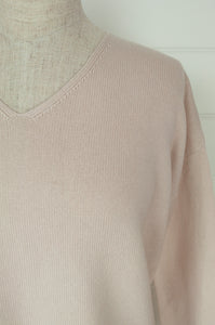 Classic V cashmere sweater - ecru