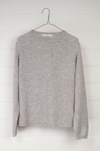 Load image into Gallery viewer, Juniper Hearth pure cashmere classic crew neck sweater in ash grey marled.