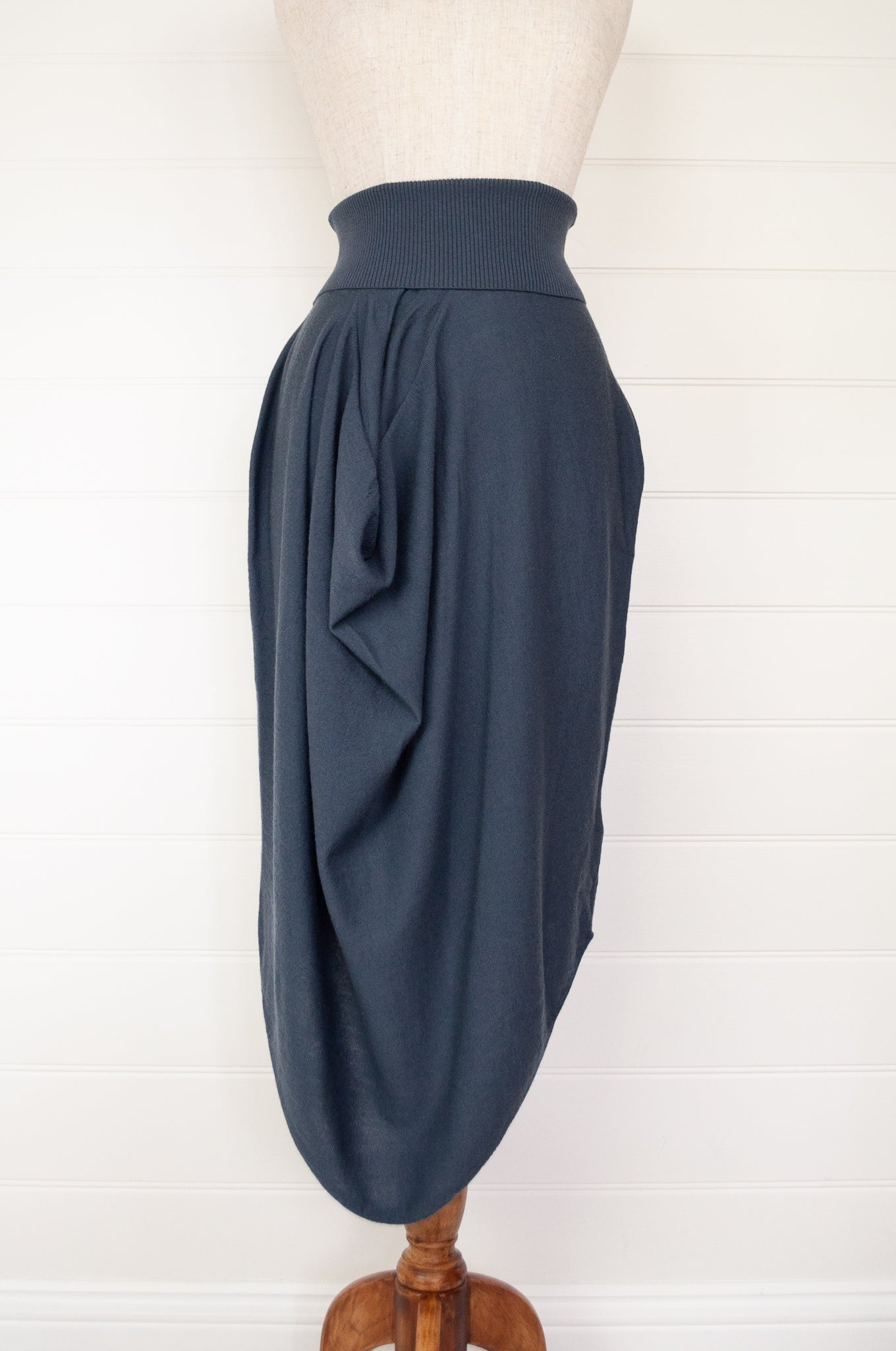 Banana Blue merino skirt - steel