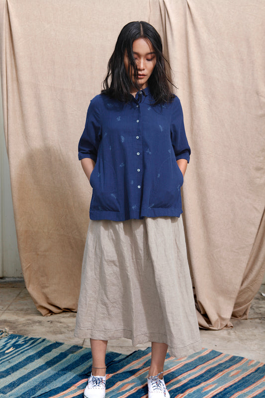 DVE Collection handloom natural linen one size Isha skirt, drawstring and elastic waist, side pockets.