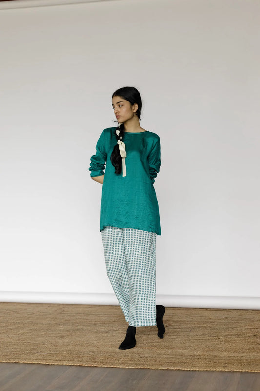 Mason and MIll pyjama style silk pyjamas blockprint in jade green on ecru.