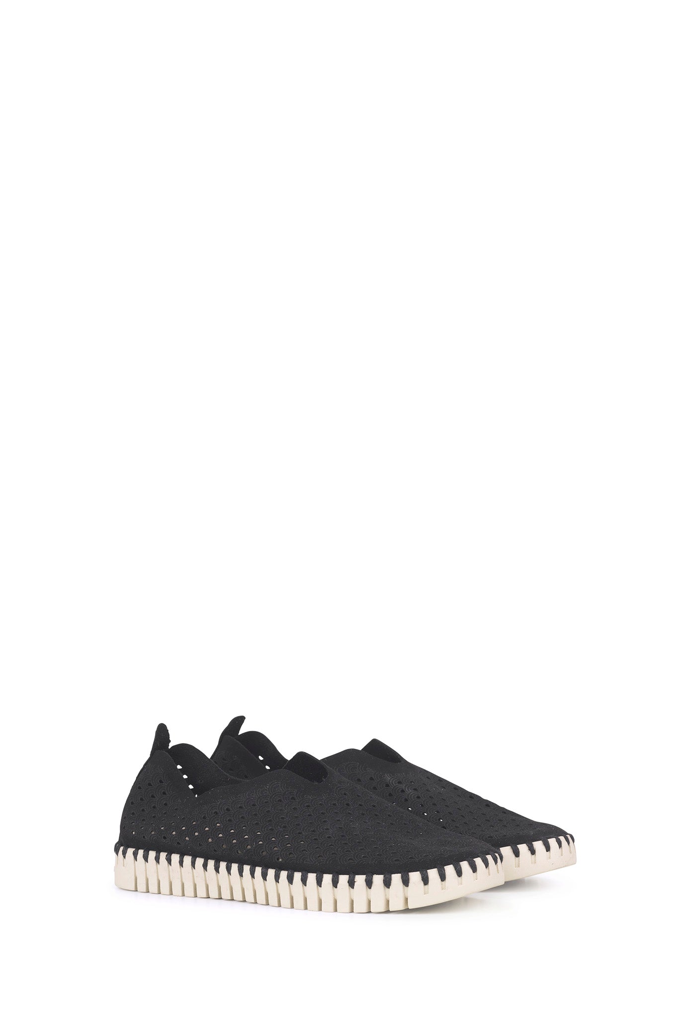 Ilse Jacobsen Tulip shoes, slip on comfotable receycled microfibre with natural latex sole, washable. In Black.