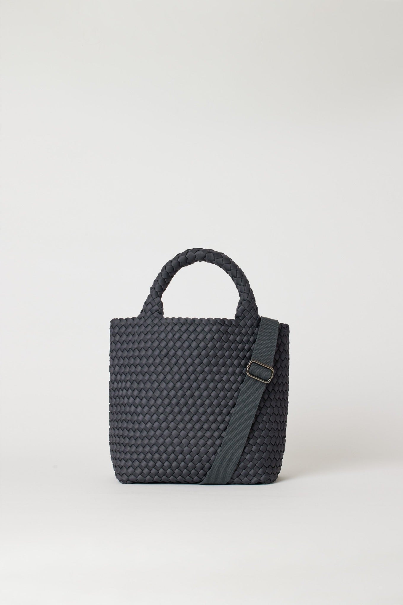 Andreina Ciudad handwoven cross body bag handbag in charcoal.