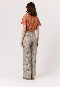 Nancybird Niko pant in tencel linen blend lino palm print.