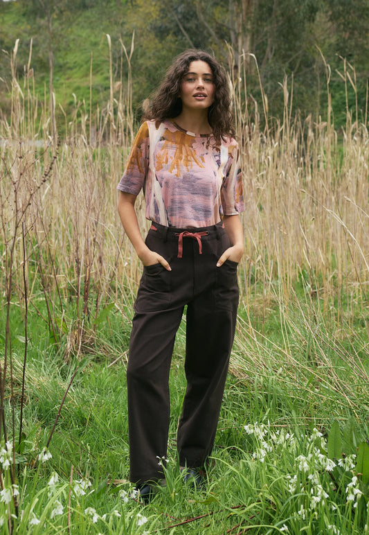 Nancybird Sera cotton linen blend brown pants, Grace tee.