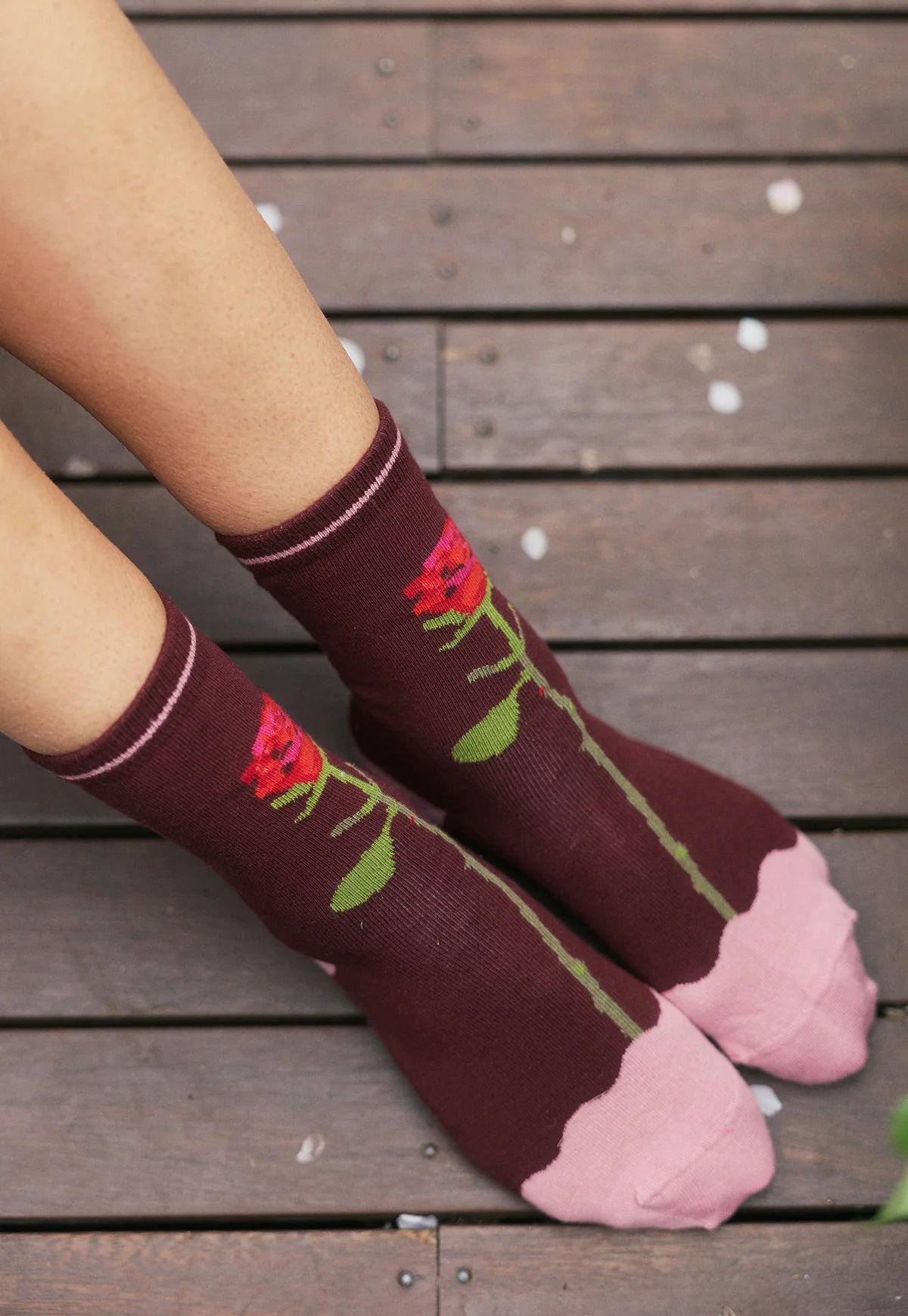 Nancybird socks - Rose
