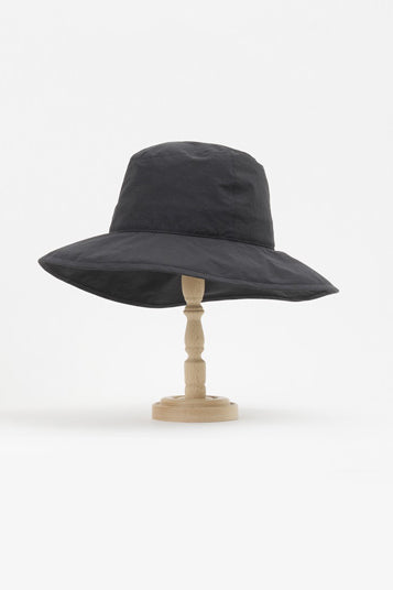 PCNQ made in Japan cotton sun hat Ruy in charcoal grey.