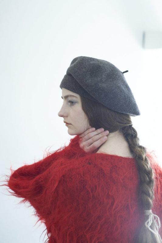 PCNQ Manoca wool felt beret in charcoal grey.