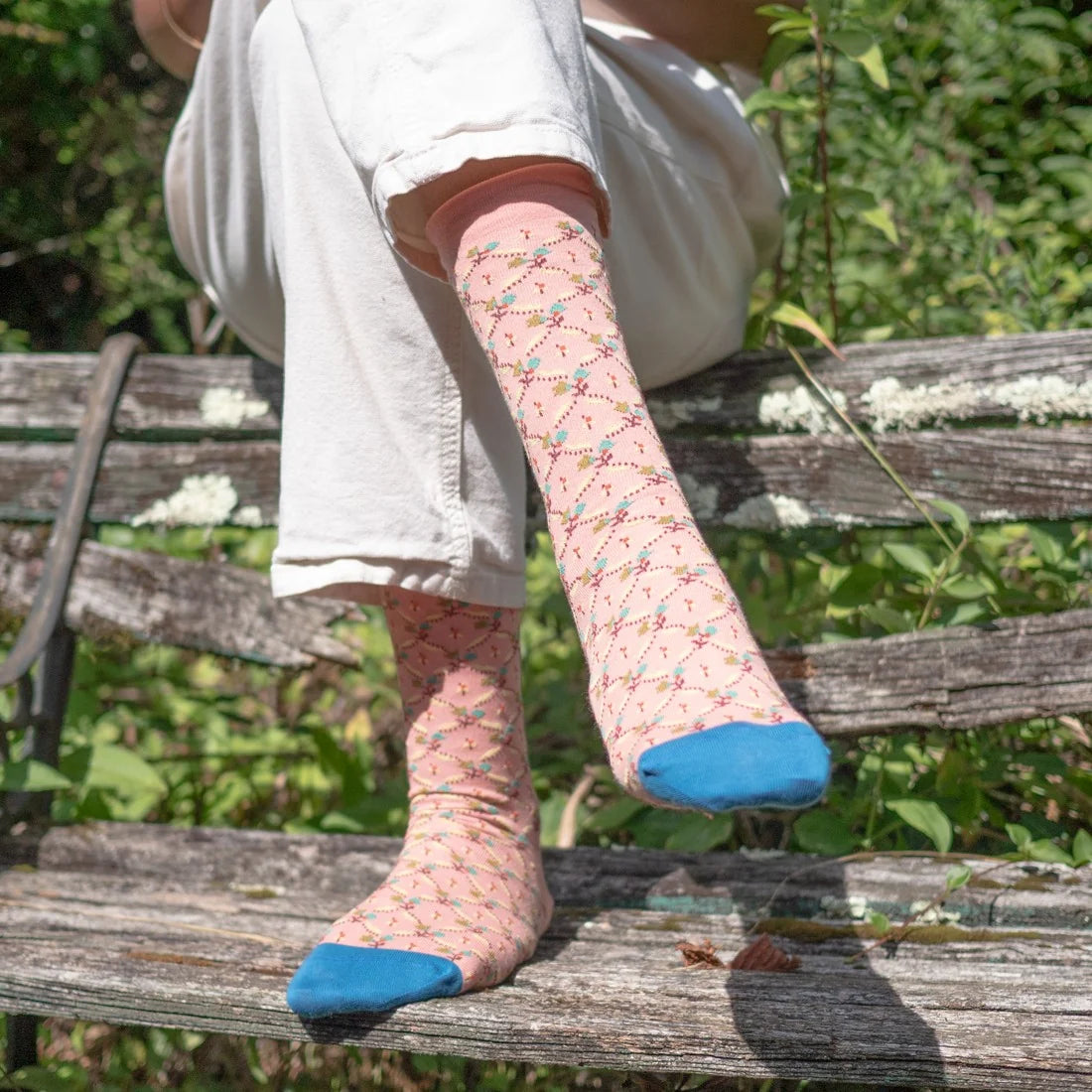Bonne Maison Toile de Jouy powder pink floral trellis design on cotton socks.