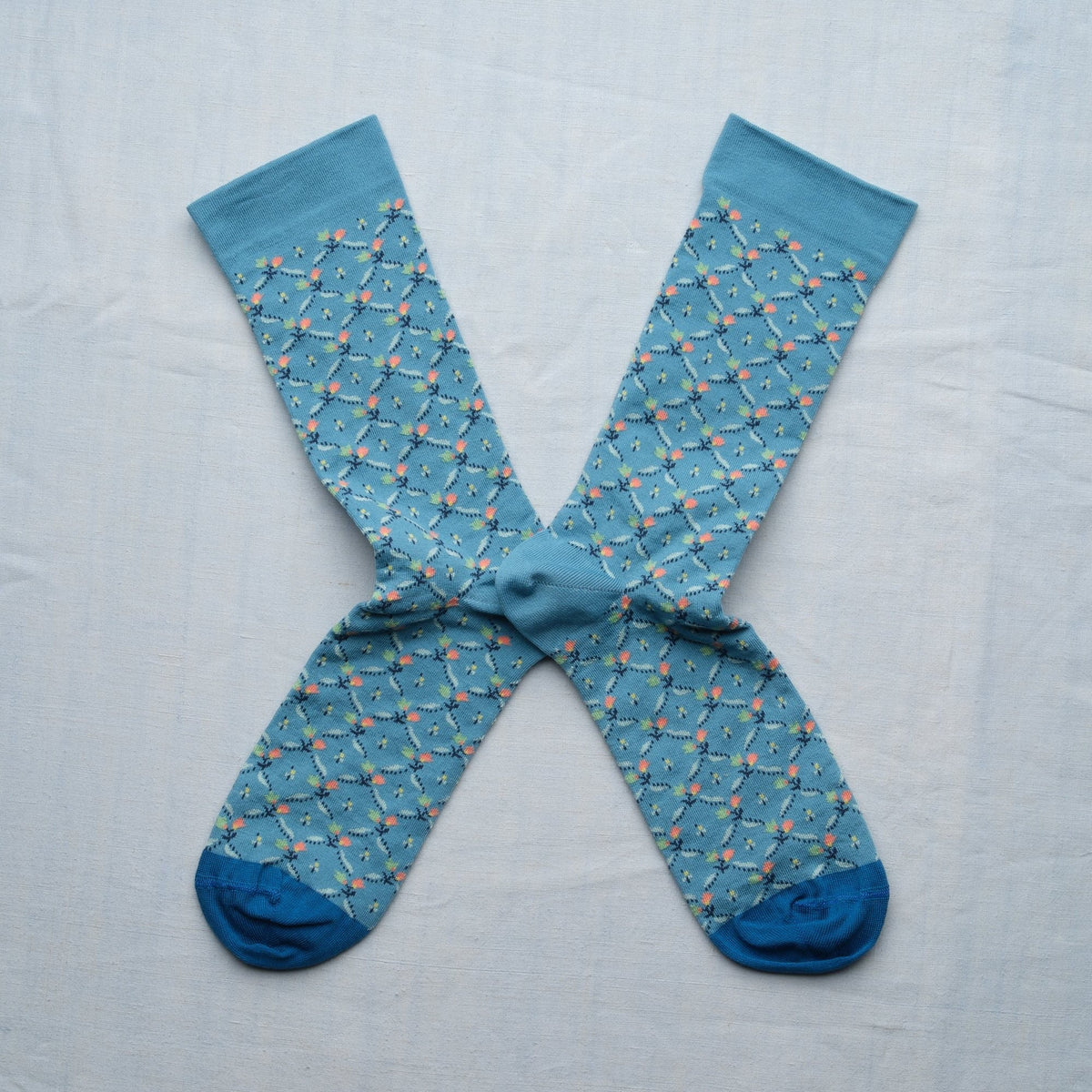 Bonne Maison cotton patterned socks Toile de Jouy in washed blue floral trellis.