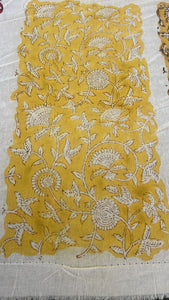 Layla table cloth - Sunshine