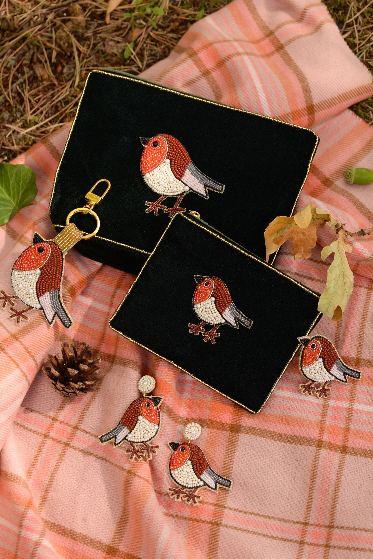 My Doris dark green small robin beaded pouch.