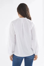 Load image into Gallery viewer, Elk the label  Deze white cotton poplin shirt, balloon sleeve.