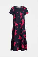 Load image into Gallery viewer, Elk organic cotton T-shirt Haki dress in navy and pink Tera print.