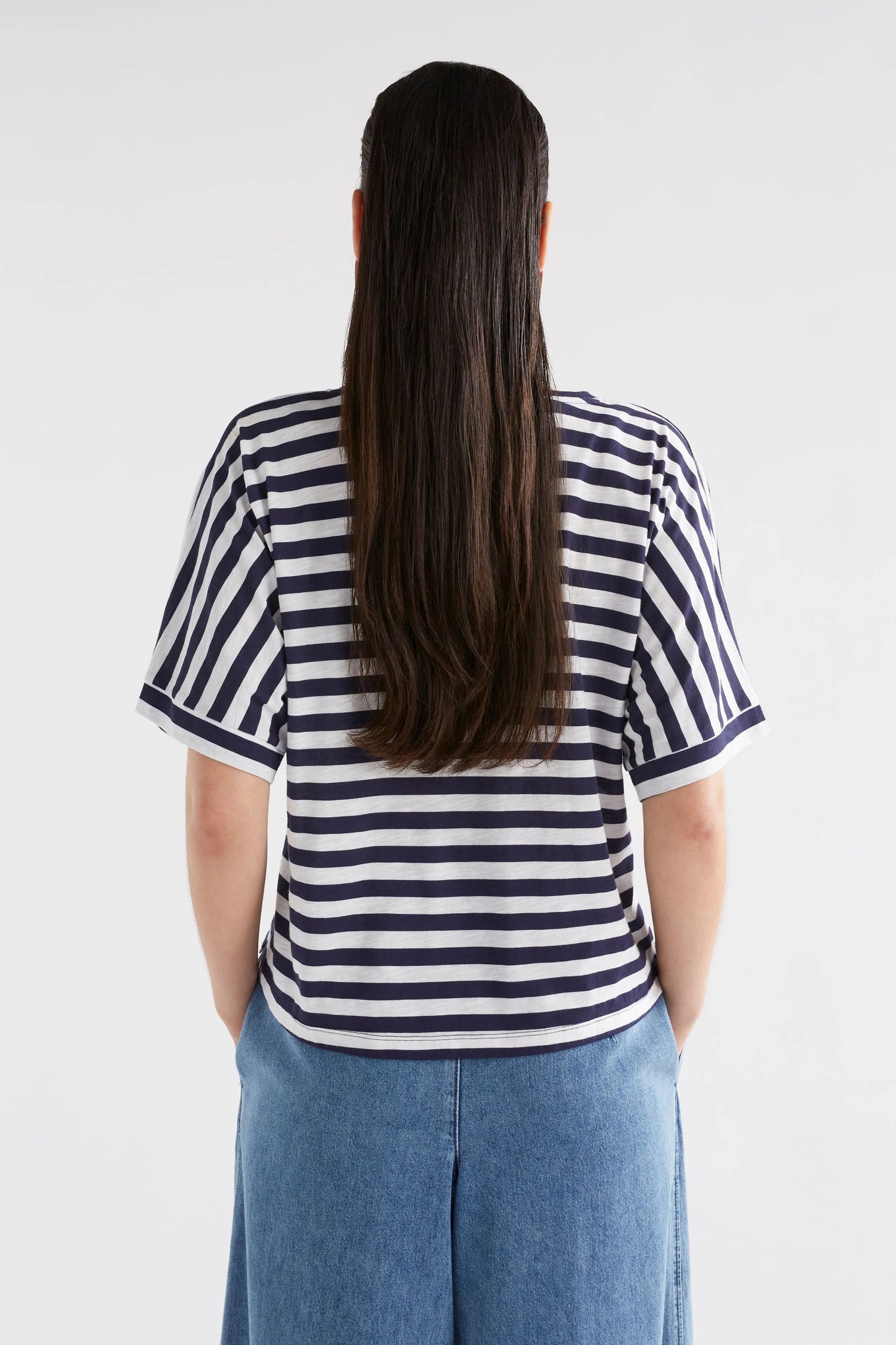 Elk Seter Tshirt - Navy and white