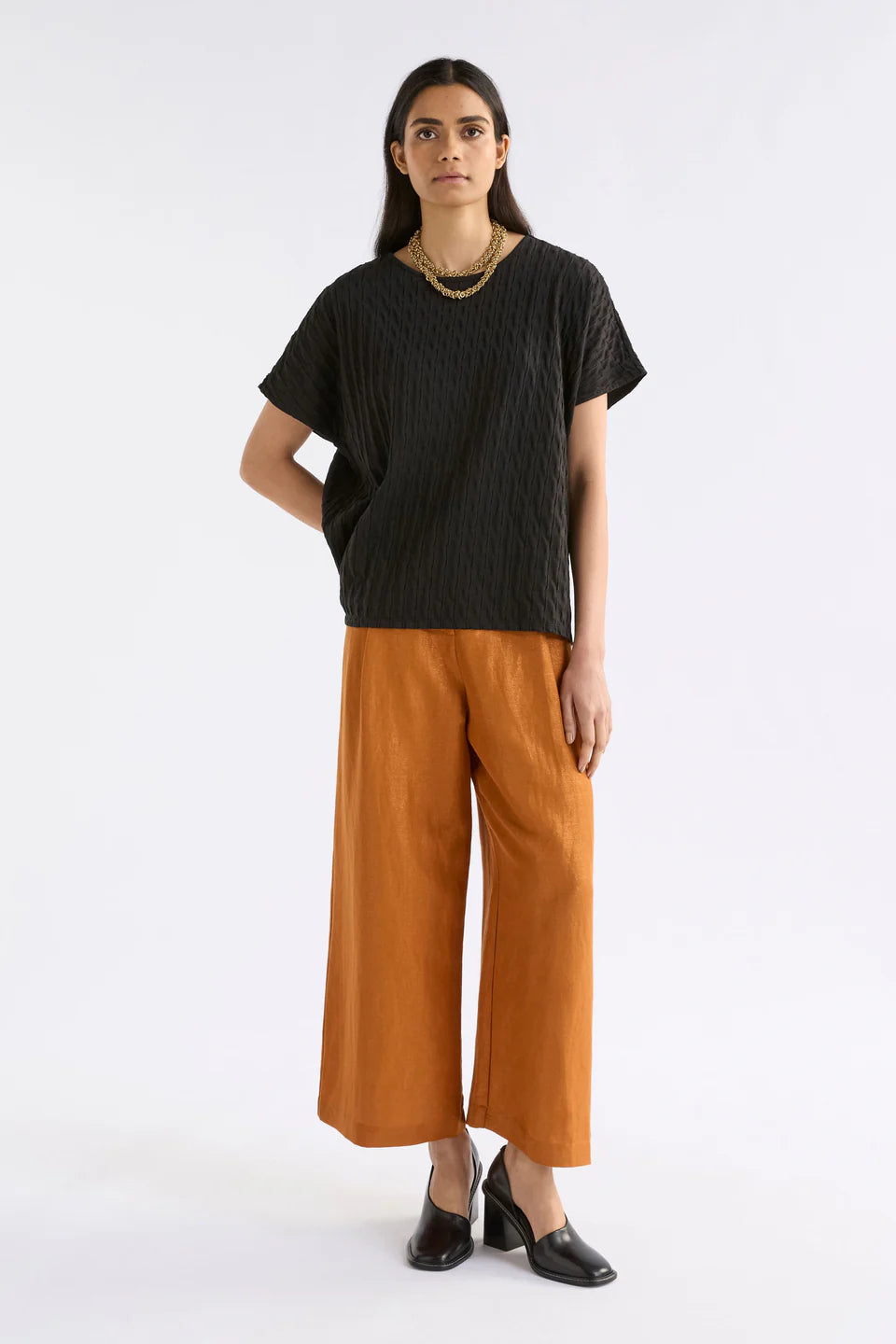Elk Orta textured boxy cotton tshirt in black.