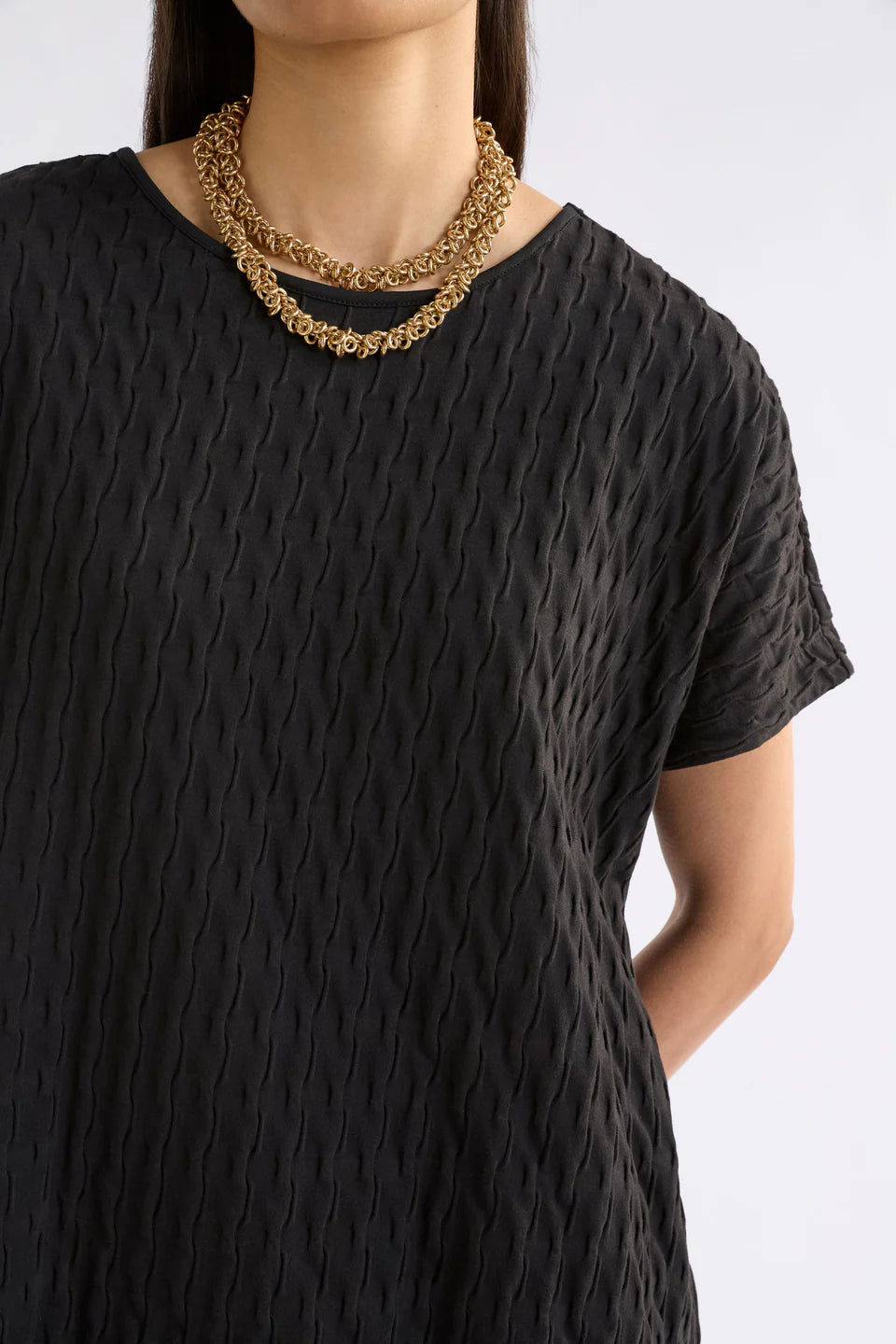 Elk Orta textured boxy cotton tshirt in black.