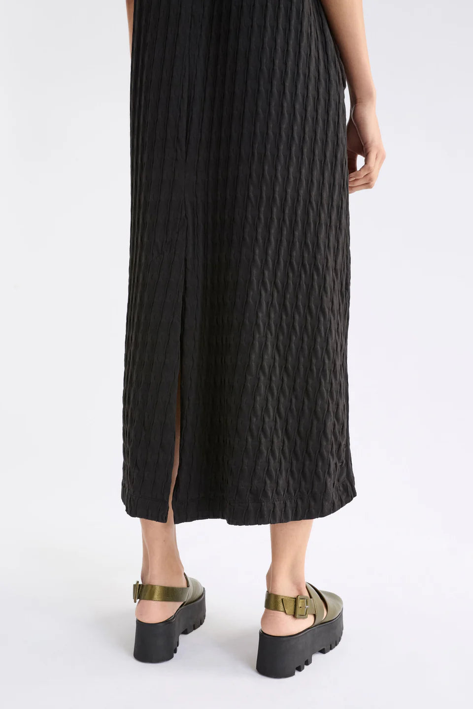 Elk Orta t-shirt dress organic cotton textured in black.