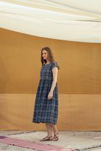 Load image into Gallery viewer, Dve Toshni dress - indigo check