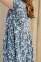 Load image into Gallery viewer, Dve Toshni linen dress - Aegean blue blockprint