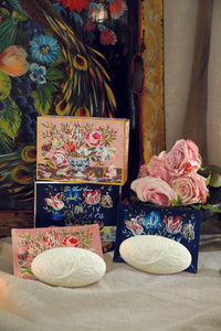 Fragonard De tout coeur box soaped and dish set.