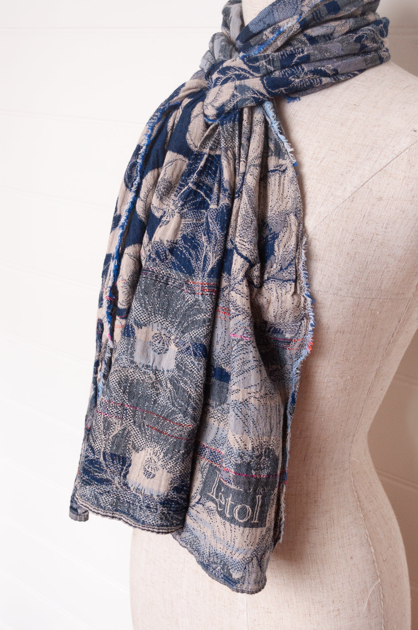 Letol organic cotton jacquard floral scarf Stephanie in navy blue.