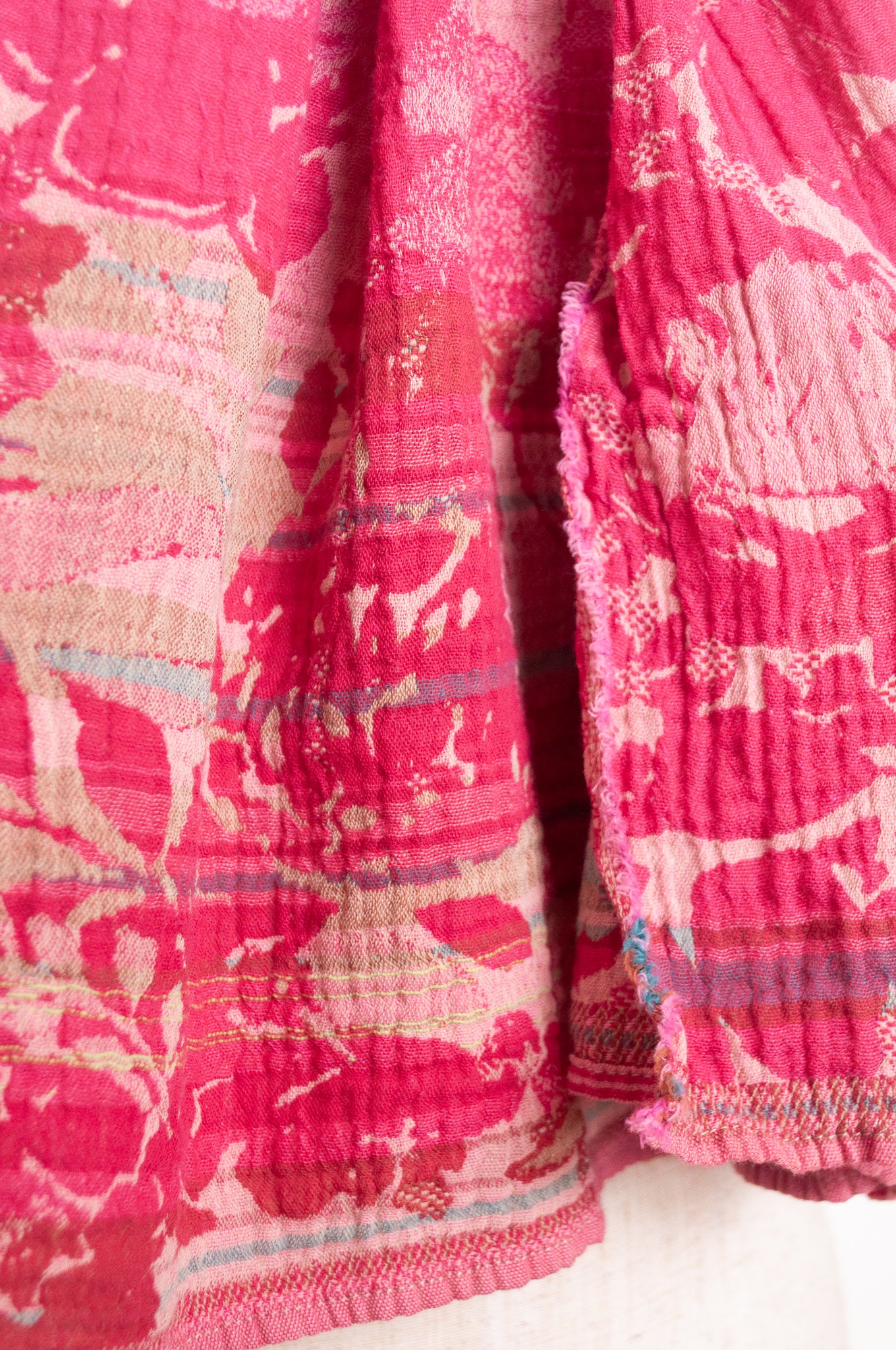 Letol organic cotton floral jacquard scarf Emilienne floral design in rose, shades of pink.