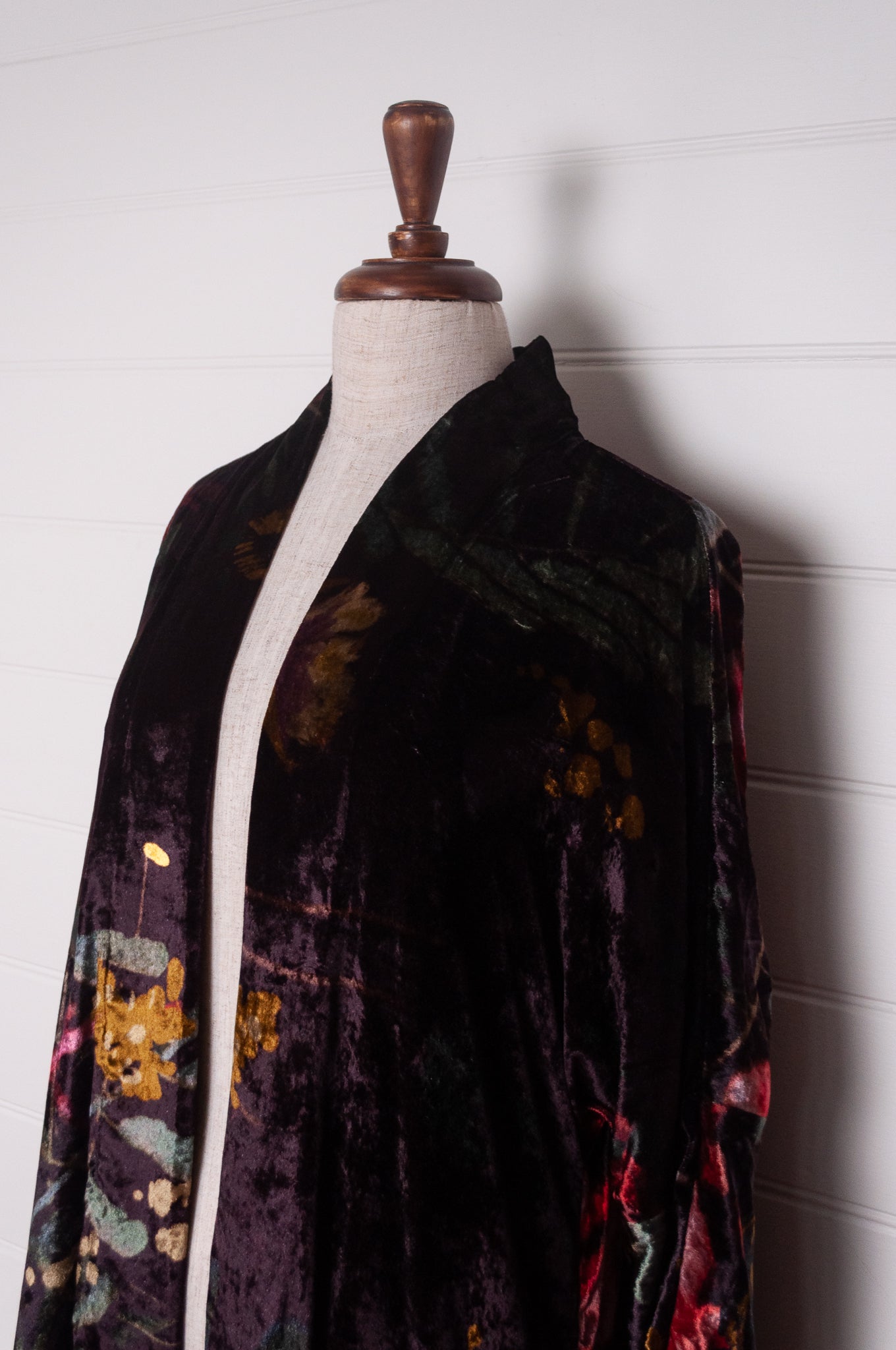 Yavï silk coat - Midnight florals