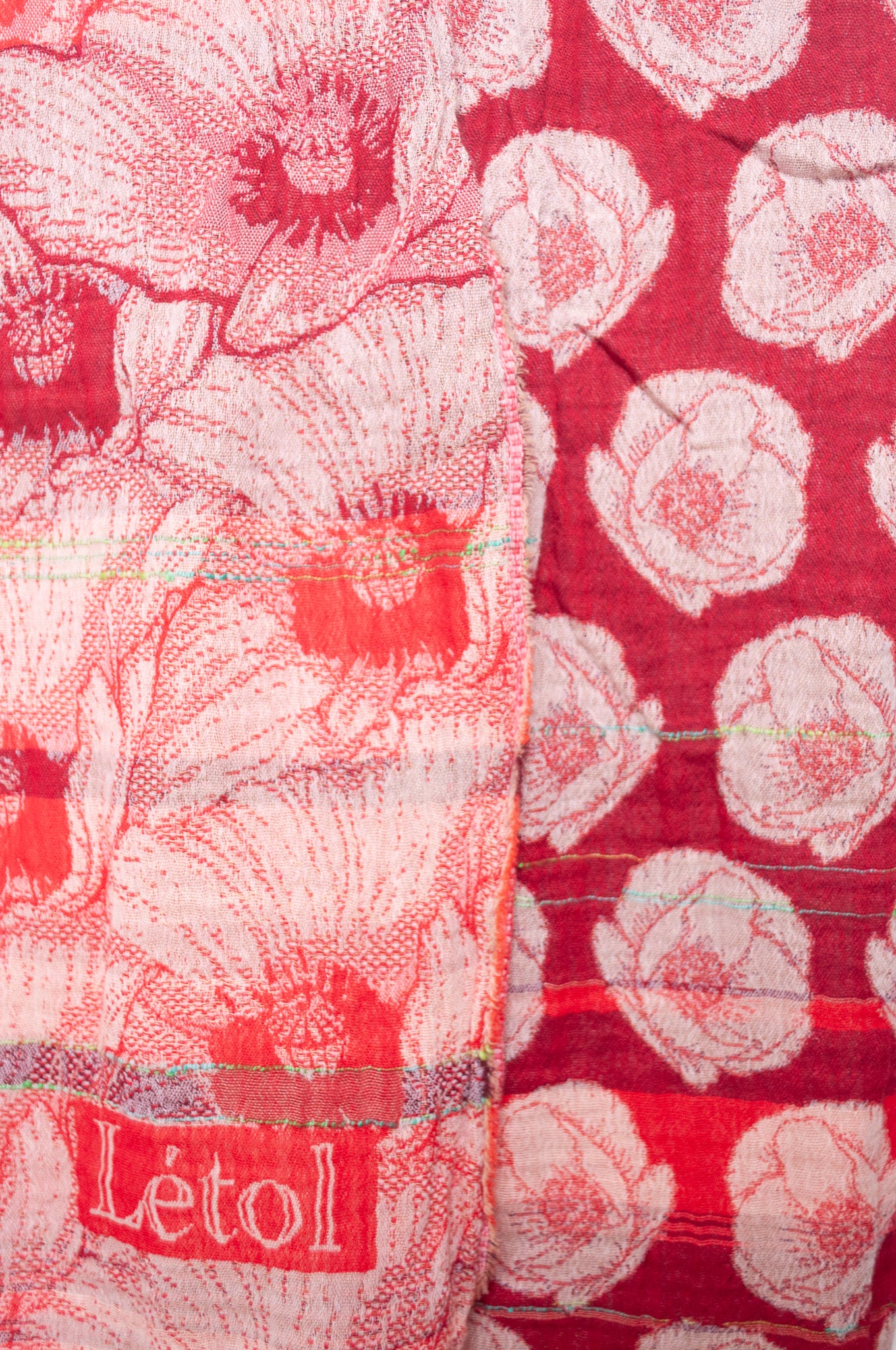Letol organic cotton jacquard floral scarf Stephanie in Cocquelicot poppy red.