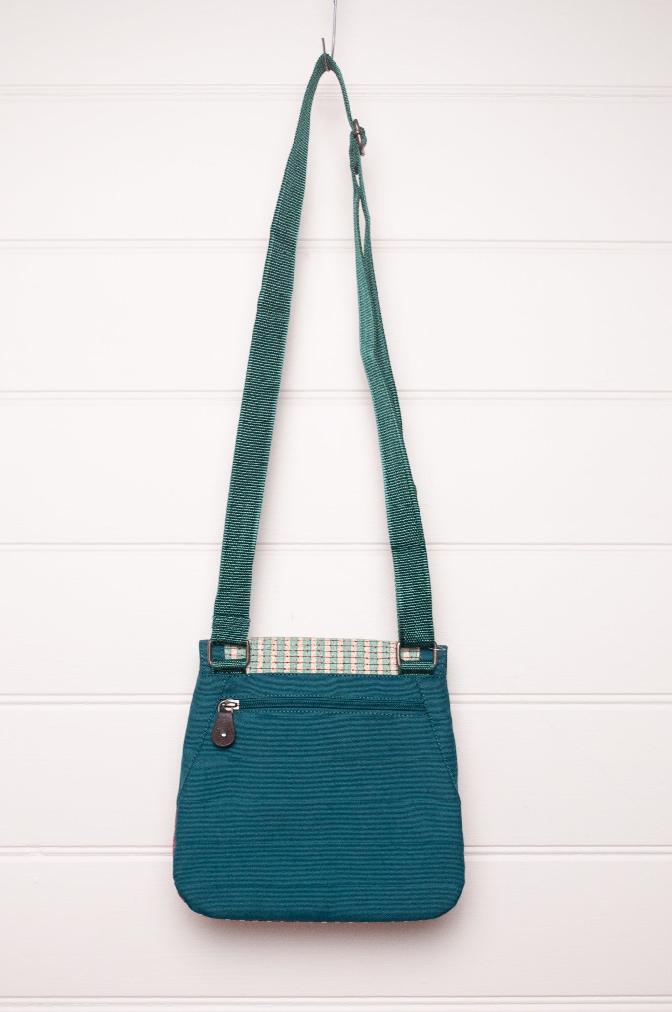 Anna Kaszer cotton canvas Samara  crossbody bag in red and green.