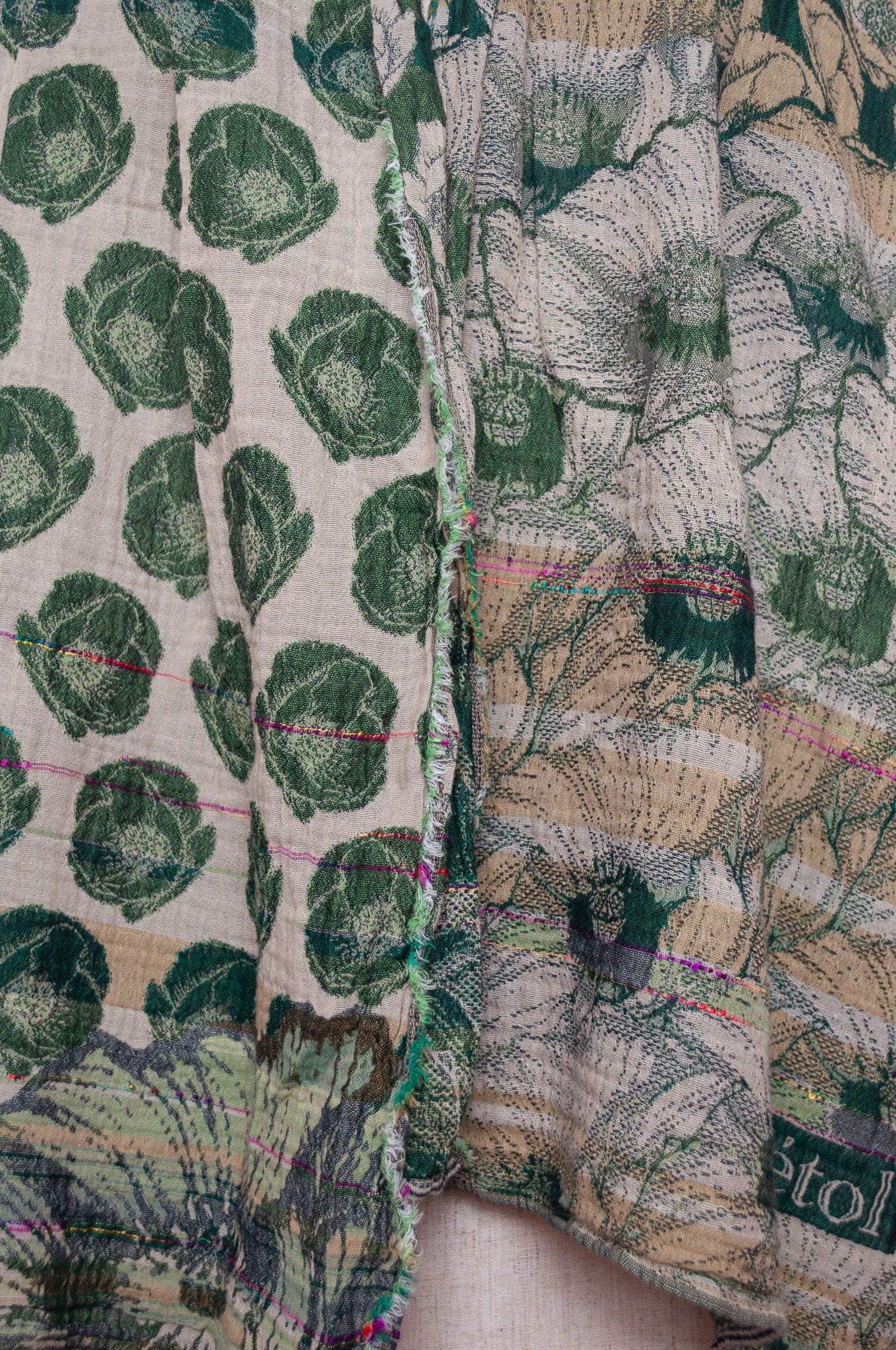 Letol organic cotton jacquard floral scarf Stephanie in trefle green.