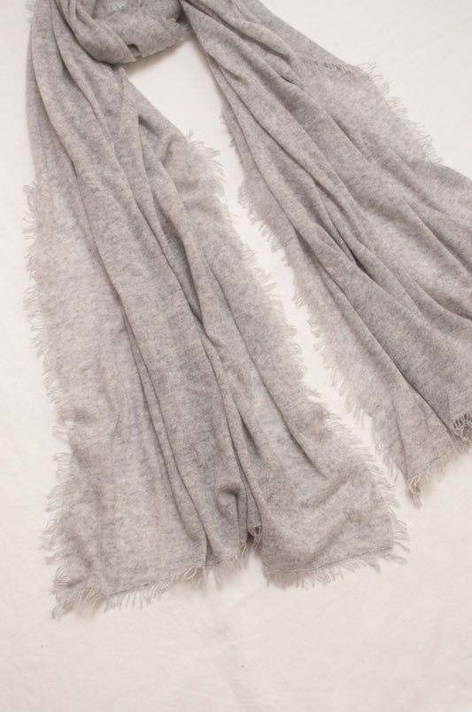 Pure cashmere, lightweight knit fringed scarf in ash grey.