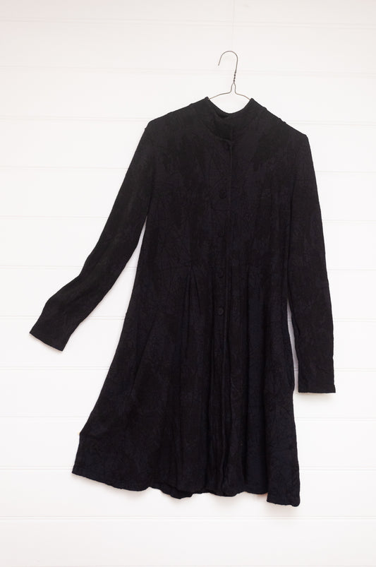 Valia merino wool jersey jacquard print Oaks jacket in black.
