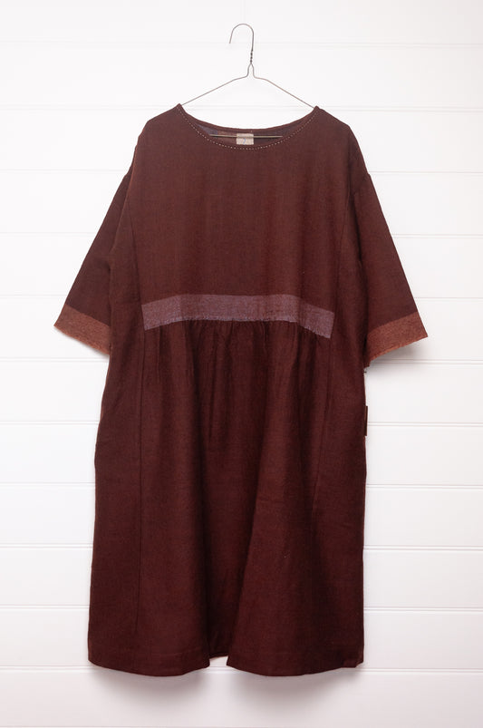 DVE wool Padma loose fitting three quarter sleeve dress in pinecone russet brown.