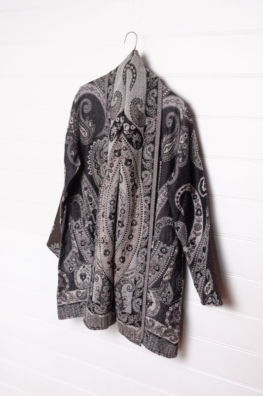 Manan Kami reversible wool jacket - Mahana monochrome