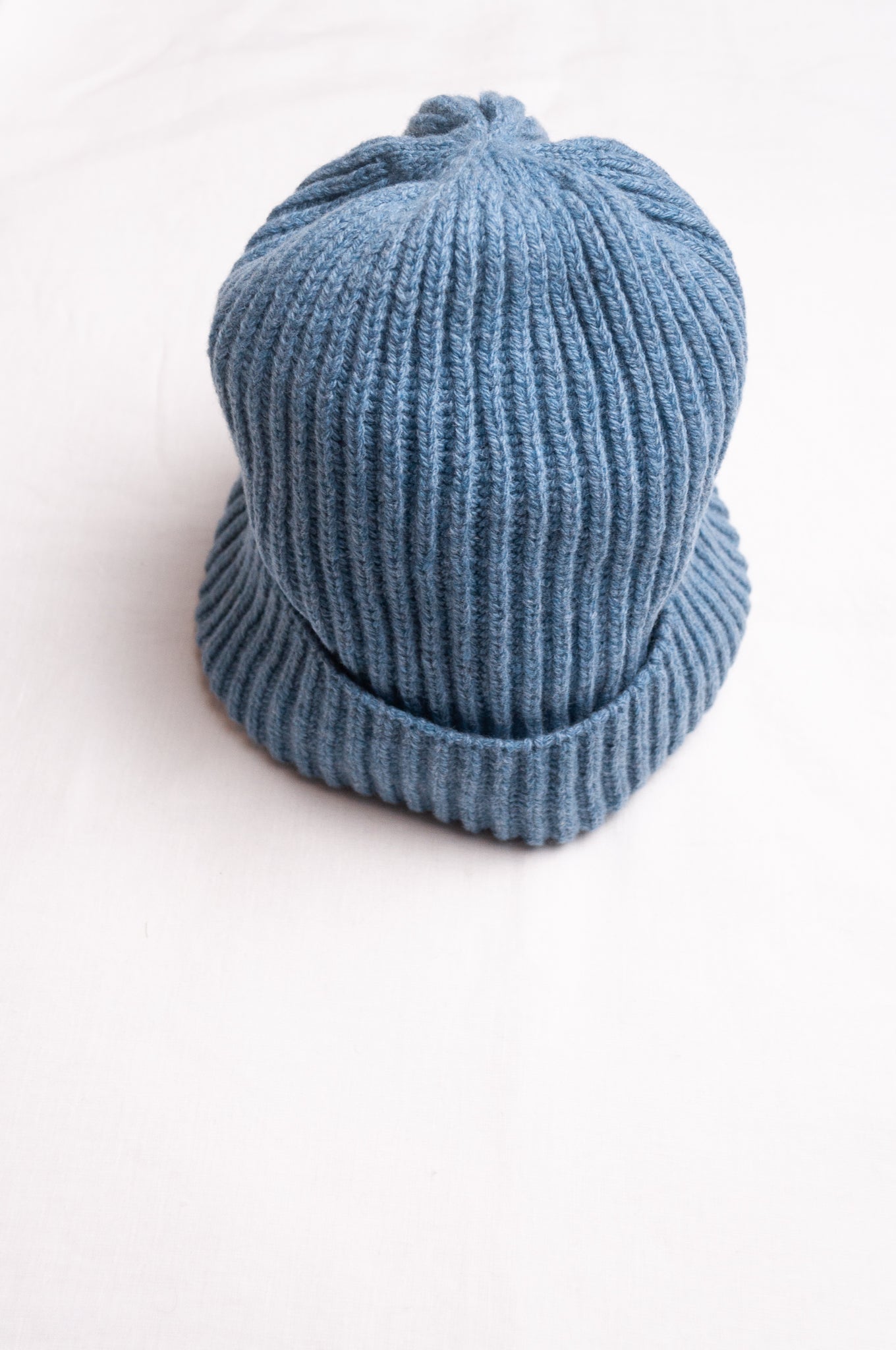 PCNQ pure wool smoke blue beanie bonnet.