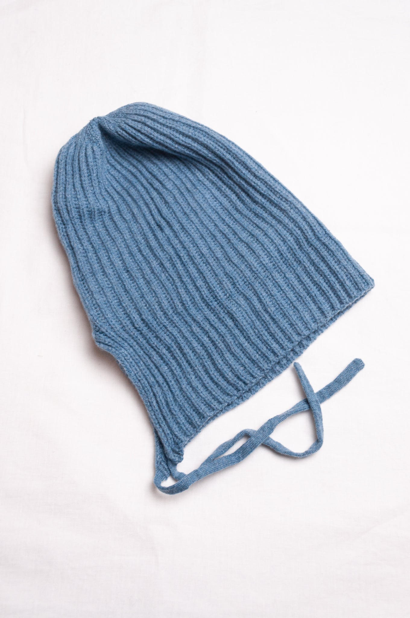 PCNQ pure wool smoke blue beanie bonnet.