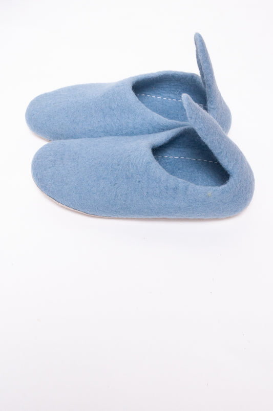 Wool felt pull on slippers in baby blue.