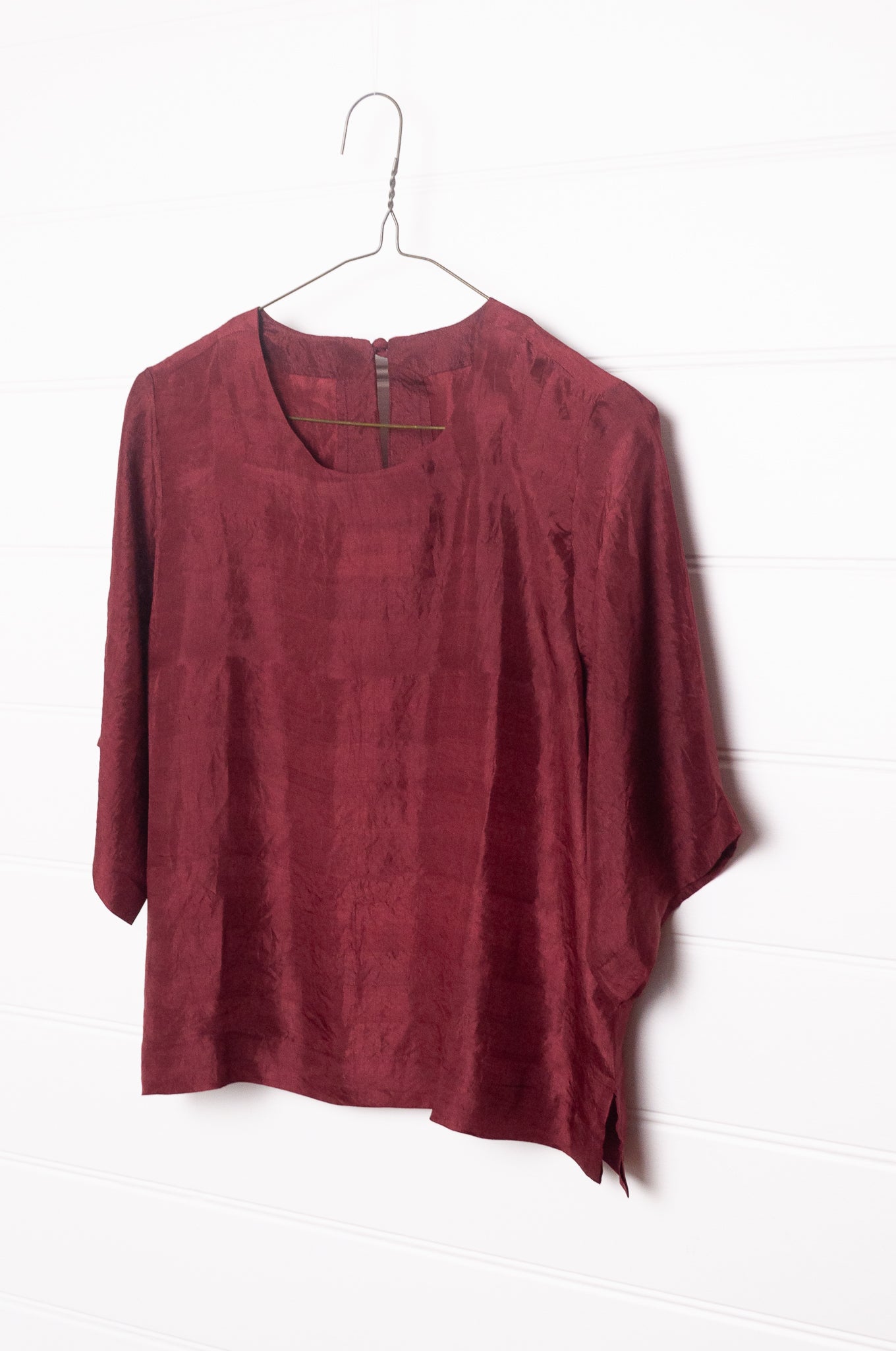 Studio Within x Juniper Hearth mulberry silk short sleeved round neck top in oxblood red.