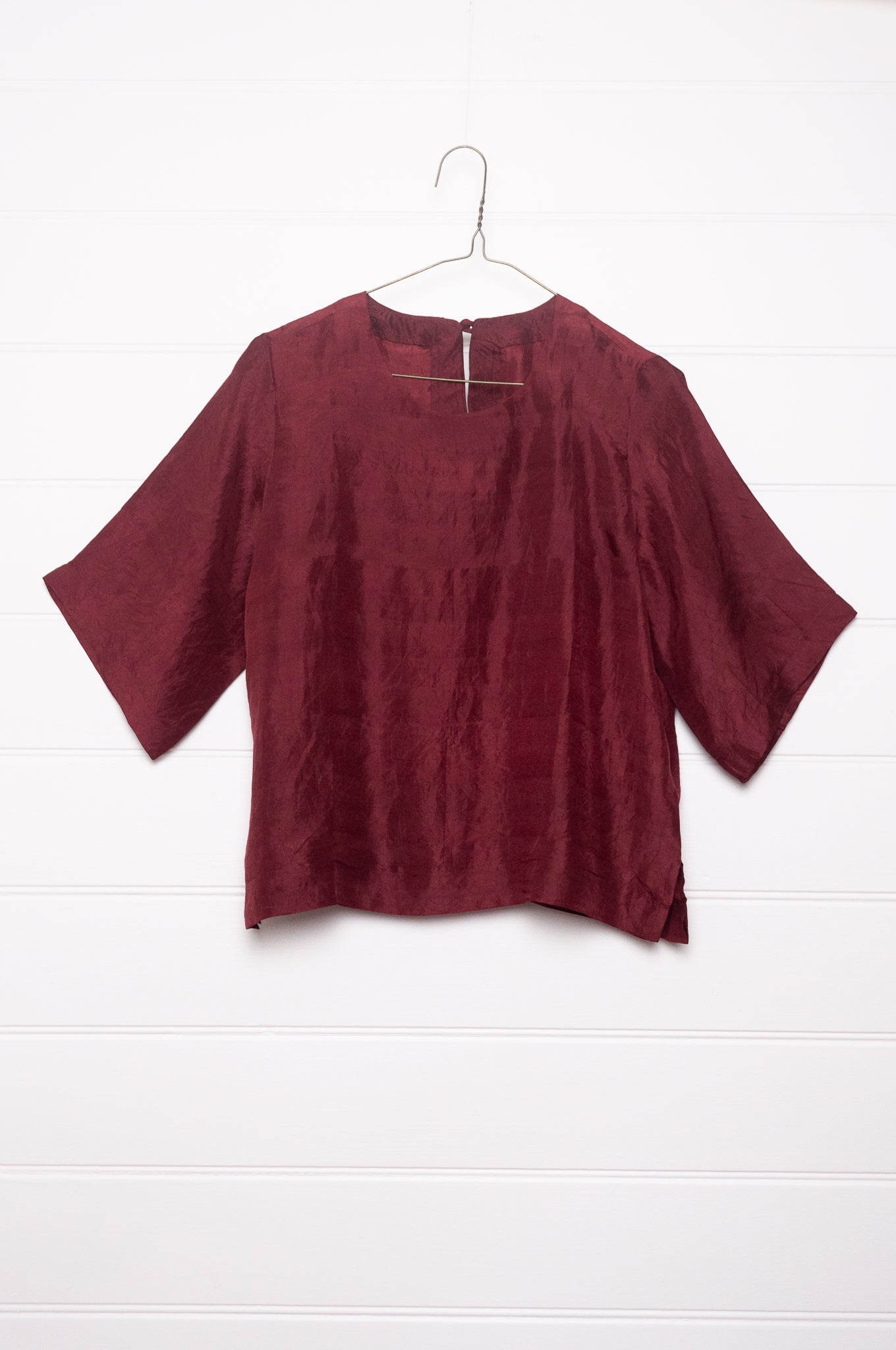 Studio Within x Juniper Hearth mulberry silk short sleeved round neck top in oxblood red.
