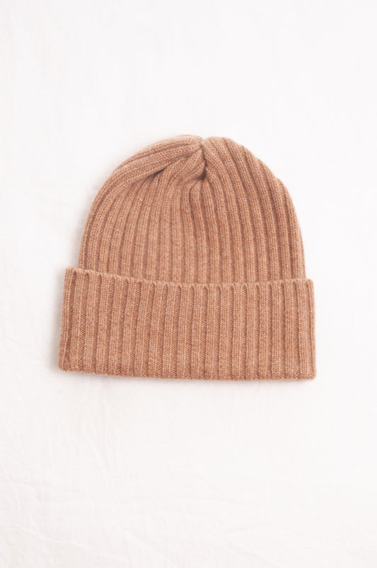Juniper Hearth ribbed knit cashmere beanie in camel, light tan.