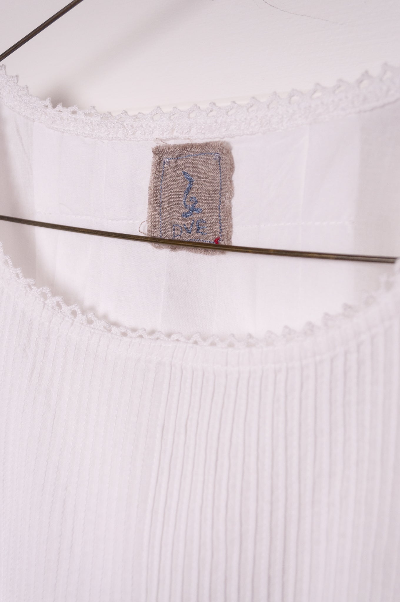 DVE Indra fine cotton pin tuck one size blouse in white.
