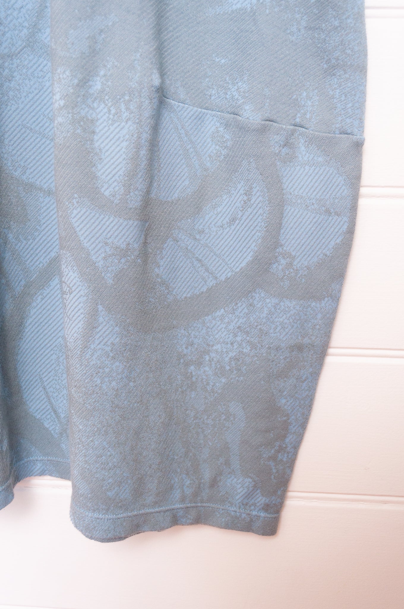Valia Alessia dress in jacquard cotton knit cloud blue.